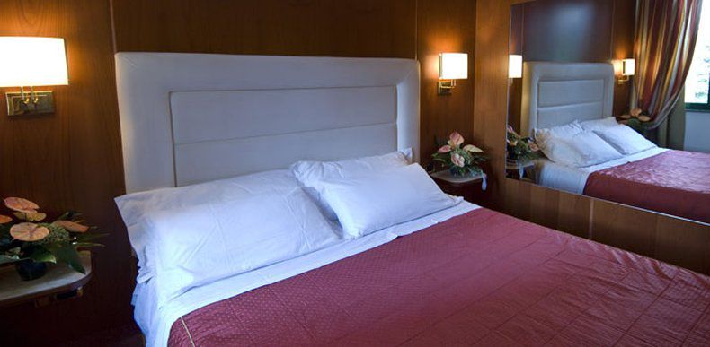 As Hotel Монца Номер фото
