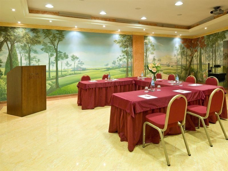 As Hotel Монца Экстерьер фото